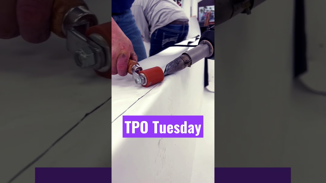 TPO Tuesday seaming how to weld a seam #callme #how #tporoofing    #roofingcontractornearme