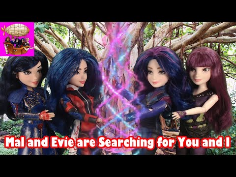 Mal and Evie Search for You and I - Episode 61 Disney Descendants Friendship Story Play Series