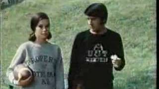 Change Of Habit - Mary's flat man!! Elvis and Mary Tyler Moore