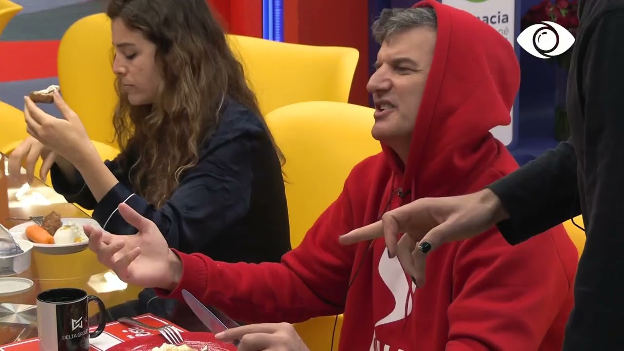 “Ju keni bullizuar, s’na jepni liri”/ Bledi debaton me Armaldon! Kristi ndërhyn: Po shet moral