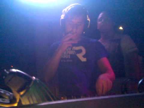Wasted Penguinz Live @ Shock (Blinded,Your Moment,Anxiety)