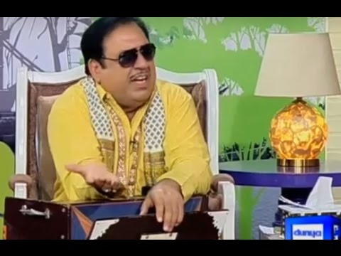 Hasb e Haal 12 March 2016- Azizi as Ustaad Sureelay Khan | Dunya News