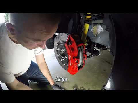 2018 Dodge Charger ScatPack Ep. 17: Power Stop Brake Pads + Pressure Washing Wheels
