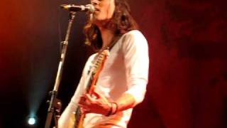 Justin Nozuka - "Woman Put Your Weapon Down" (Live at the University of Waterloo)