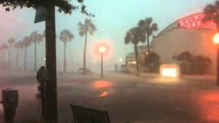 preview picture of video 'Winter Thunderstorm in Gulfport, Florida'