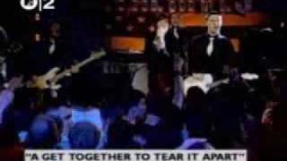 A get together  To Tear It Apart Live (The Hives)