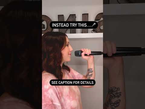 🎤HOW TO USE THE MIC ... PROPERLY🎤 SEE CAPTION #vocalcoach #singer #musiclessons #singinglessons