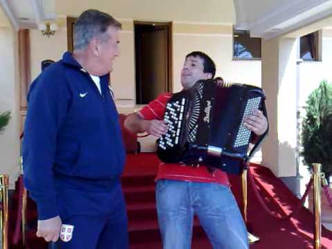 BOJAN NESIC SVIRA SELEKTORU RADOMIRU ANTICU,48 SATI PRED FRANCUSKU