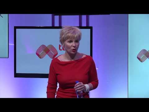 Networking Influencing and Getting the Meetings - Colette Ballou - Digitalk 2015