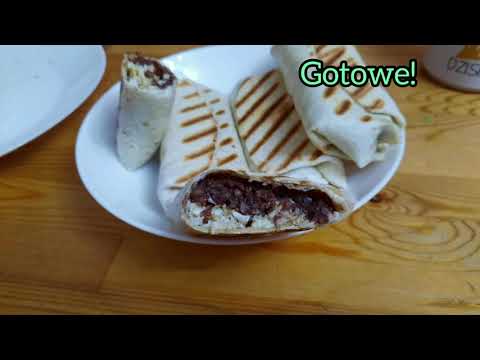 Wrapy z kaszanką i jajkiem - Kuchnie Świata Naszych Czasów