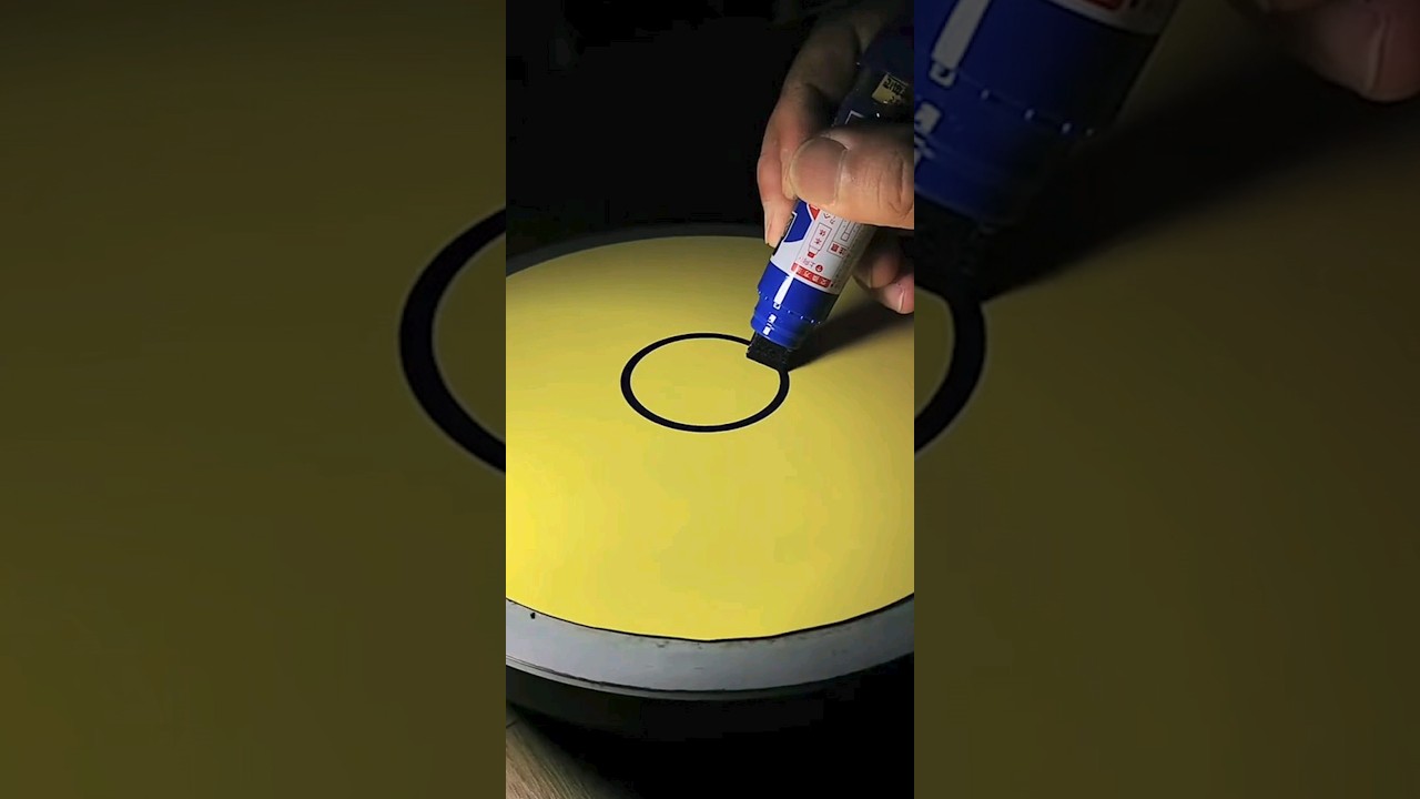 Satisfying Spinning Art #shorts #howtodraw #diy #tutorial #drawing #howto #spinning #drawingtricks