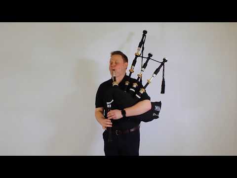 download lagu mp3 mp4 Hardie Chanter, download lagu Hardie Chanter gratis, unduh video klip Hardie Chanter