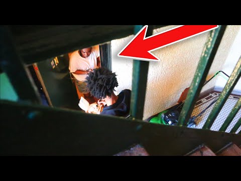 Eating People’s DoorDash Food In The HOOD!!!!