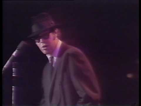 The Blues Brothers "Soul Man" Live from the Universal Amphitheatre 1978