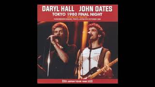 Daryl Hall &amp; John Oates - Hard To Be In Love With You (Live At Tokyo 1980)