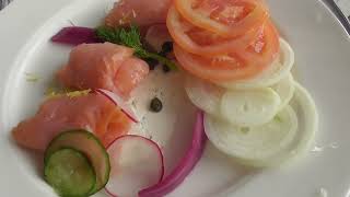 VIKING STAR YUM BREAKFAST, LUNCH AND MANFREDIS