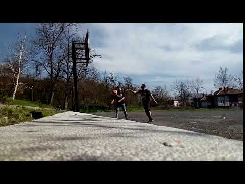 Цъкаме си баскет с Ян-Бибиян.