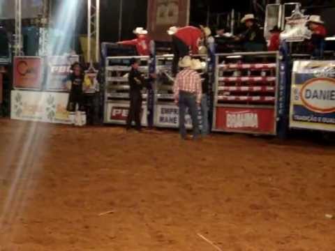 Edgard Lazaro x Magnum Cia Paulo Emilio