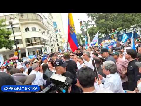 #ENVIVO | Marcha en respaldo a Aquiles Álvarez llega al Municipio de Guayaquil