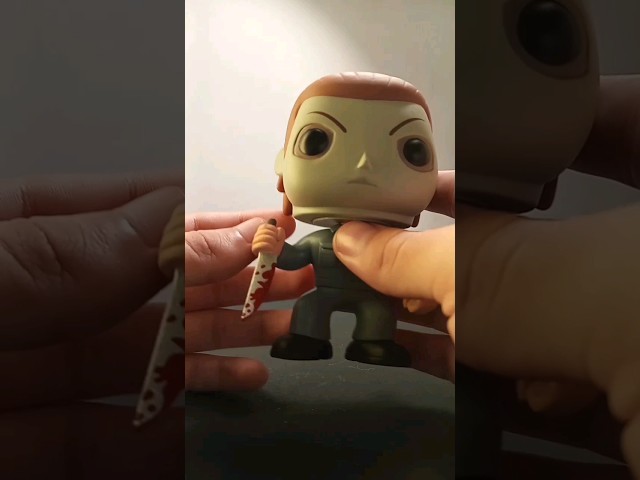 Vídeo relacionado con POP Funko Movies : Michael Myers - Halloween - Figura de Vinilo Coleccionable - Idea de Regalo- Mercancia Oficial - Juguetes para Niños y Adultos - Movies Fans - Muñeco para Coleccionistas
