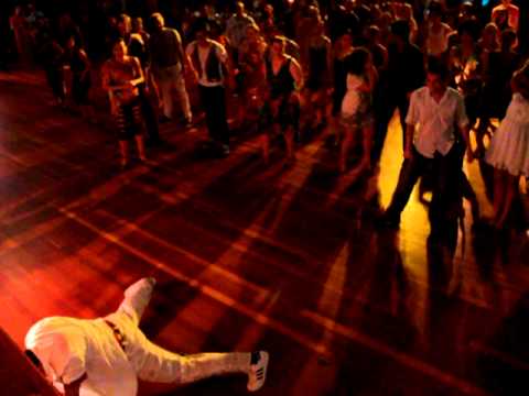 RakaTa Crew - Reggaeton unleashed @ NZ Pacific Salsa Congress 2011