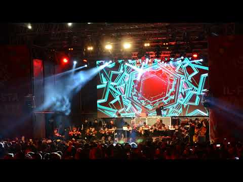 The Age of love & Cafe del Mar Tenishia