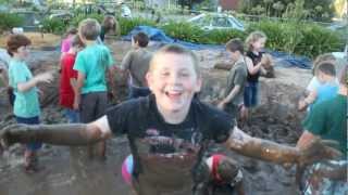 preview picture of video 'Mount Gambier Mud Fun'