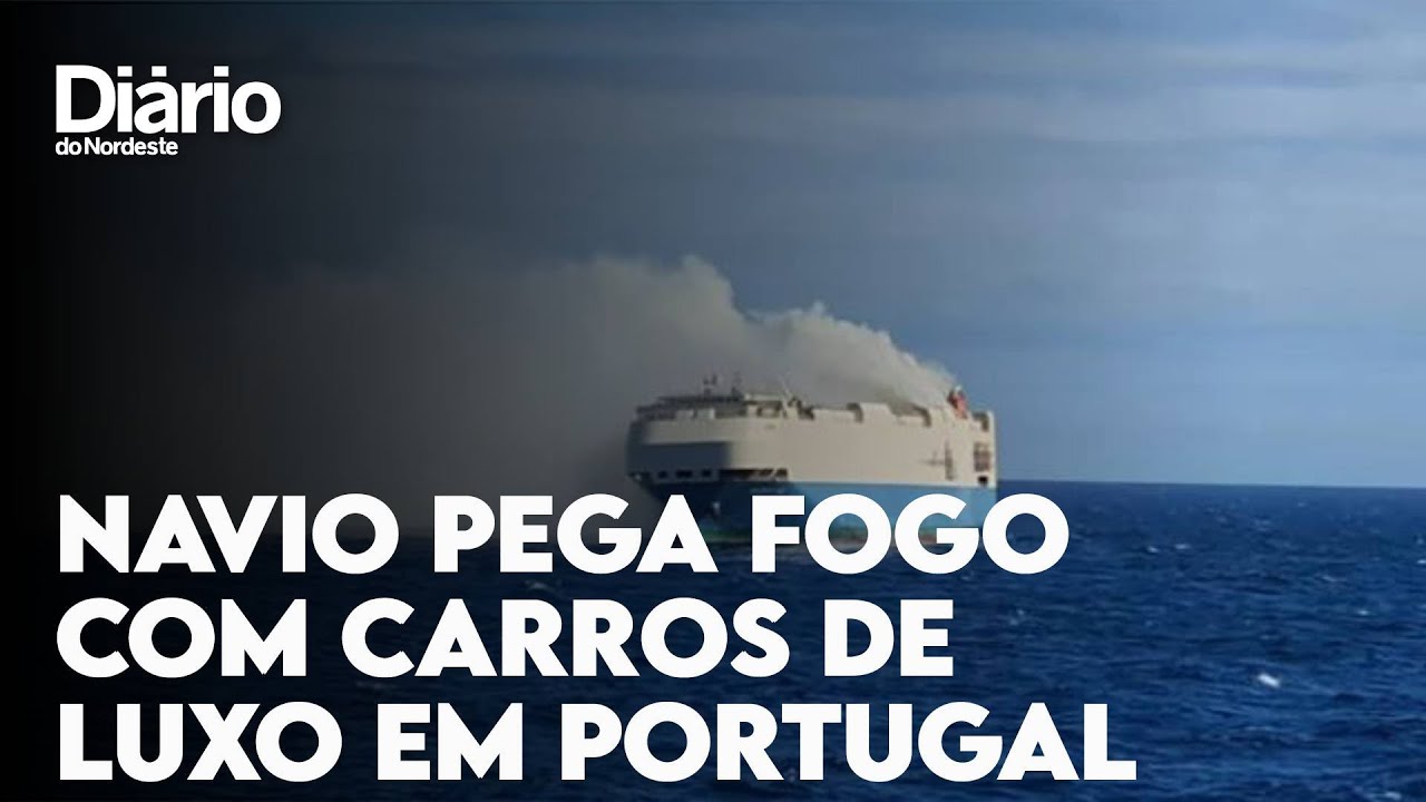 Imagem da notícia: Navio cargueiro com quase 4 mil carros de luxo de marcas como Porsche e Audi pega fogo no Atlântico