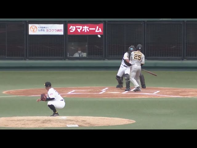 【ファーム】2塁へストライク送球!! ホークス・海野隆司が強肩を見せ、盗塁阻止!!  2023年8月27日 福岡ソフトバンクホークス 対 阪神タイガース