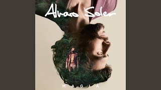 Kadr z teledysku Diferente tekst piosenki Álvaro Soler