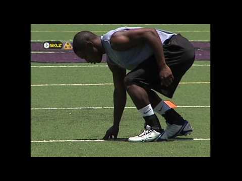 【反応速度や体の素速い動きに！】NFL選手も行うアジリティトレーニング