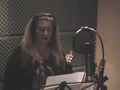 Tess Richardson sings "La Luna" (song to the moon) from "Rusalka" by Dvorak.