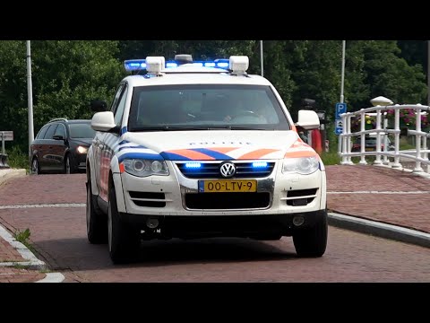 P1, Politie Rijopleiding Touareg met spoed door binnenstad Dokkum