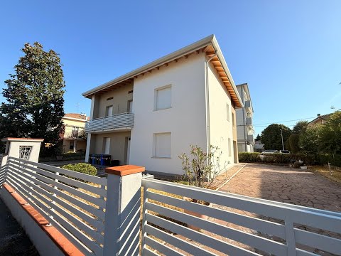 A MEDOLLA CASA INDIPENDENTE IN CLASSE A CON DUE UNITA'