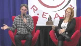 Robin Robins Interviews Mike Wolfe