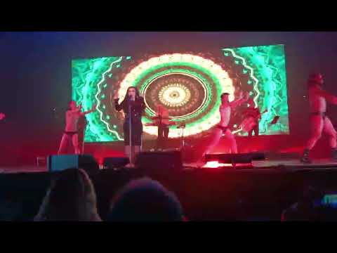 MI BURBUJA VITAL/A QUIEN  LE IMPORTA -FANGORIA SANT JORDI CLUB BARCELONA 24-4-22 #fangoria#alaska