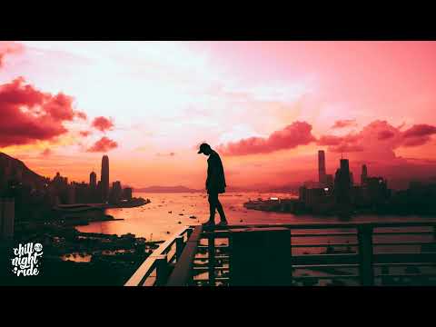 LEŽ, Hooddiver, KNDR - All Alone