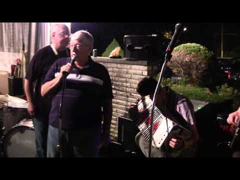 Chet Kowalkowski's Annual Fall Bonfire (2014) - Johnny's Knocking Polka