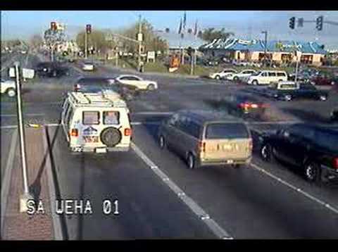 Suspect Runs Red Light And Escapes