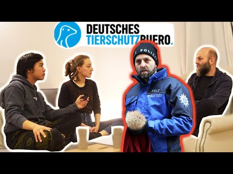 Tierrechtsaktivist überlistet Merkels Security? Als Pelz-Polizei auf Streife? | Podcast Folge #5