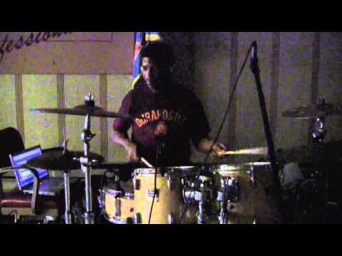 Harry Goodloe Jr: Drums in the dark