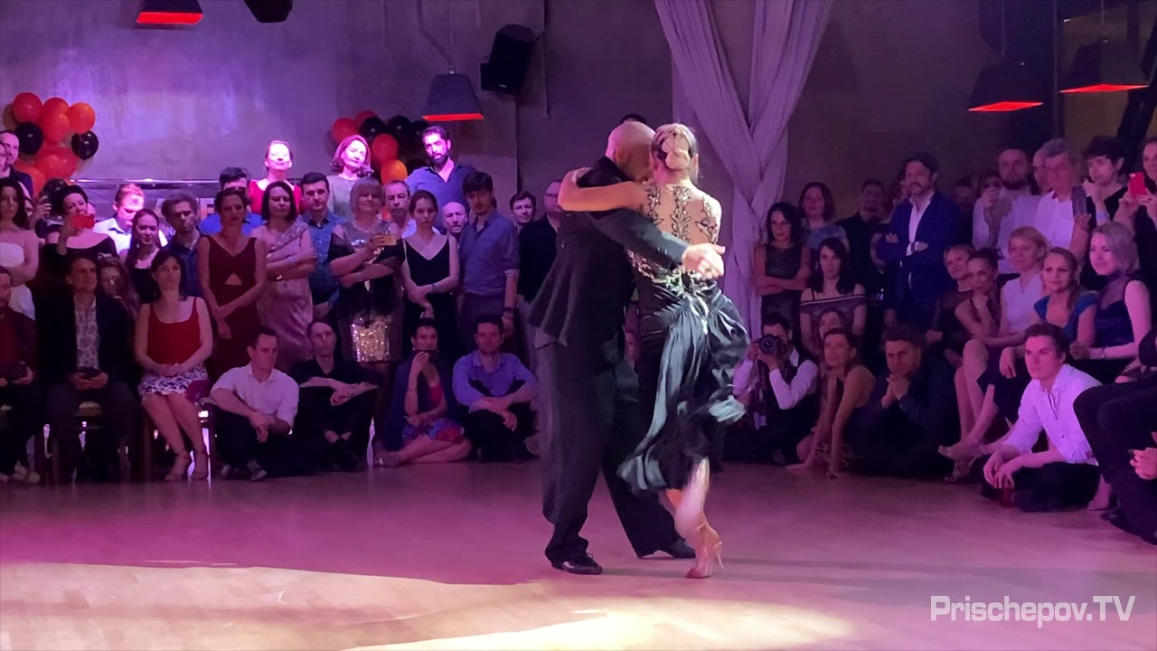 Alejandra Mantiñan and Mariano Otero, 2-5, PLANETANGO-XXIV Festival