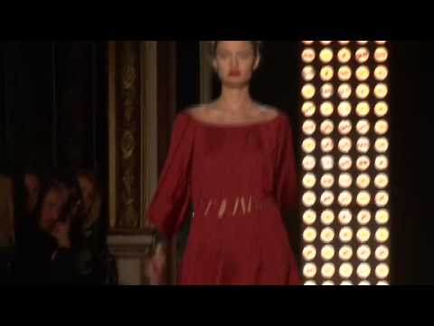Sophia Kokosalaki AW10-11 - Videofashion Daily