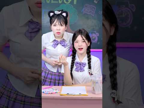 Girls vs Boys: Star Drawing Challenge! ⭐🔥 #linhchihihi #messyclassroom #schoolcrush #schooldrama