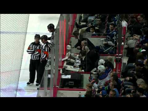 Darcy Hordichuk vs Maxim Lapierre scrum. Edmonton Oilers vs Vancouver Canucks 4/7/12 NHL hockey