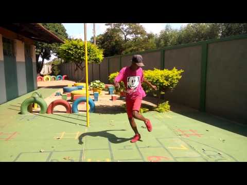 Mc lelèto e mc maromba automaticamente