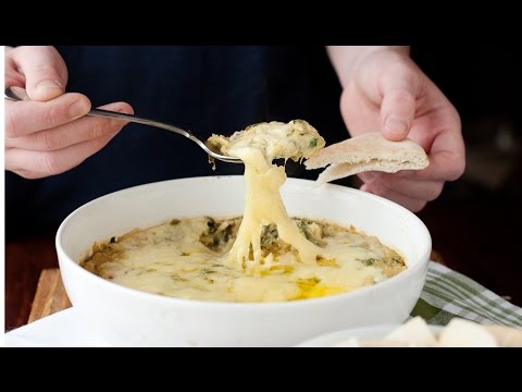 Cheesy Spinach Hummus Dip | Healthy Appetizer