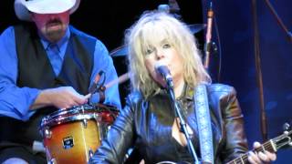 Lucinda Williams -  Right In Time - Live (Cayamo 2015)