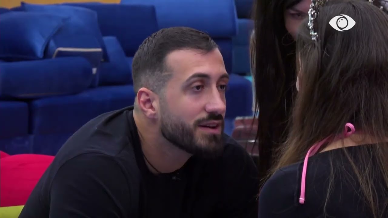 “Nëse do të bësh ndonjë gjë për të mirën time…”/ Loredana debaton me Jozin: Ma lësho dorën