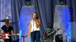 Colbie Caillat - Shadow (live at Central Park)